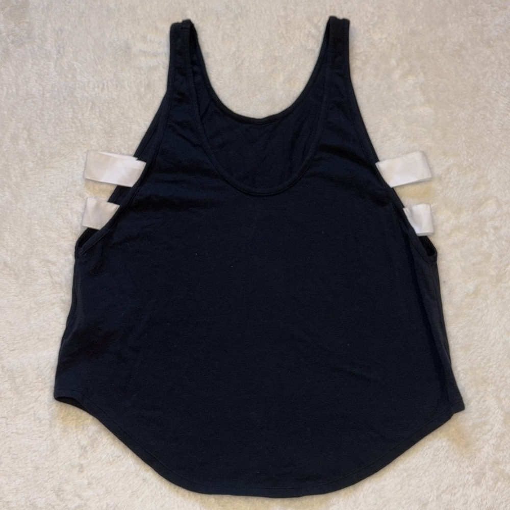 Under Armour Heat Gear Tank Top - Picture 3 of 4
